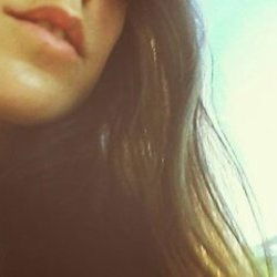 Red Lips's avatar