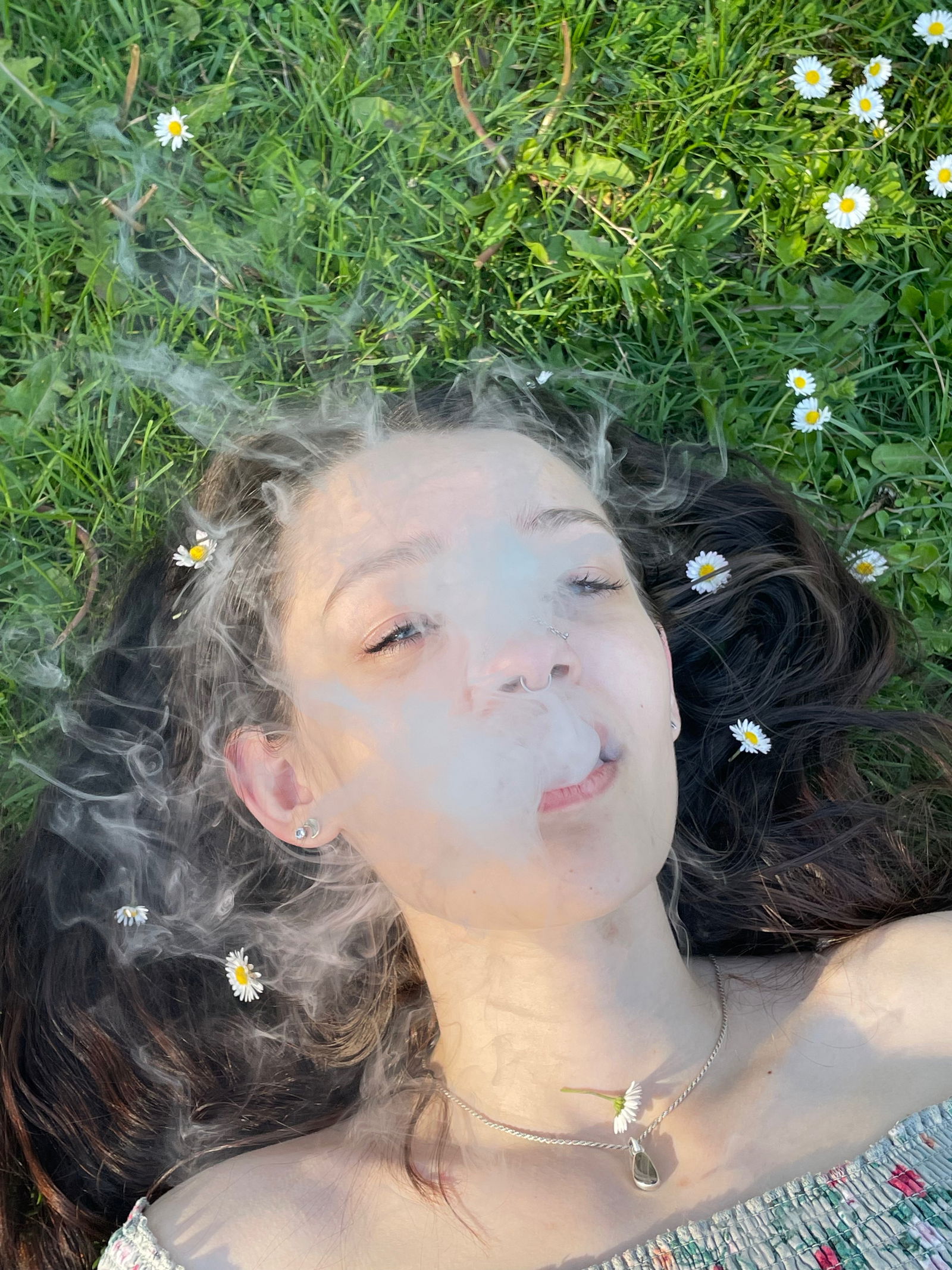 StonerGirl🍃's avatar