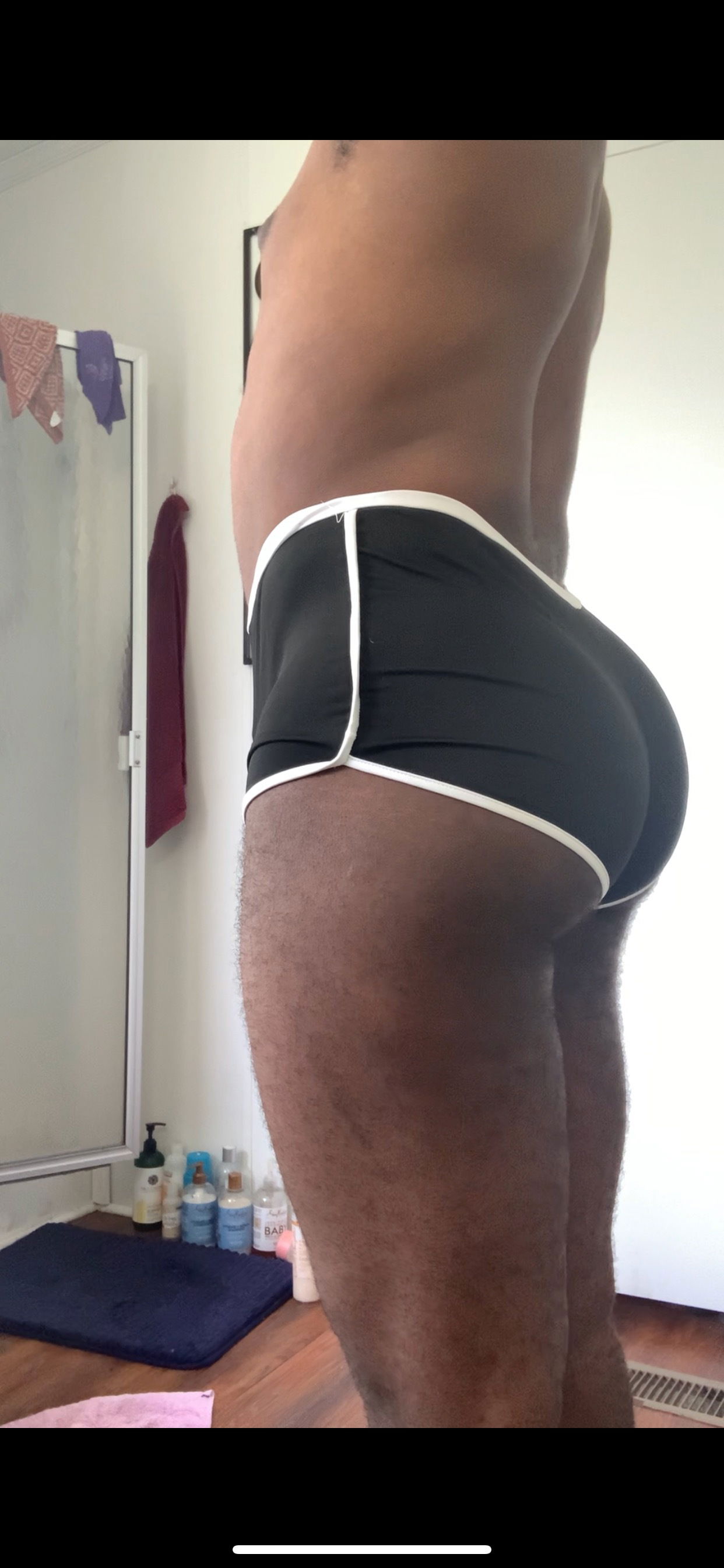 MrCheeks 🍑's avatar