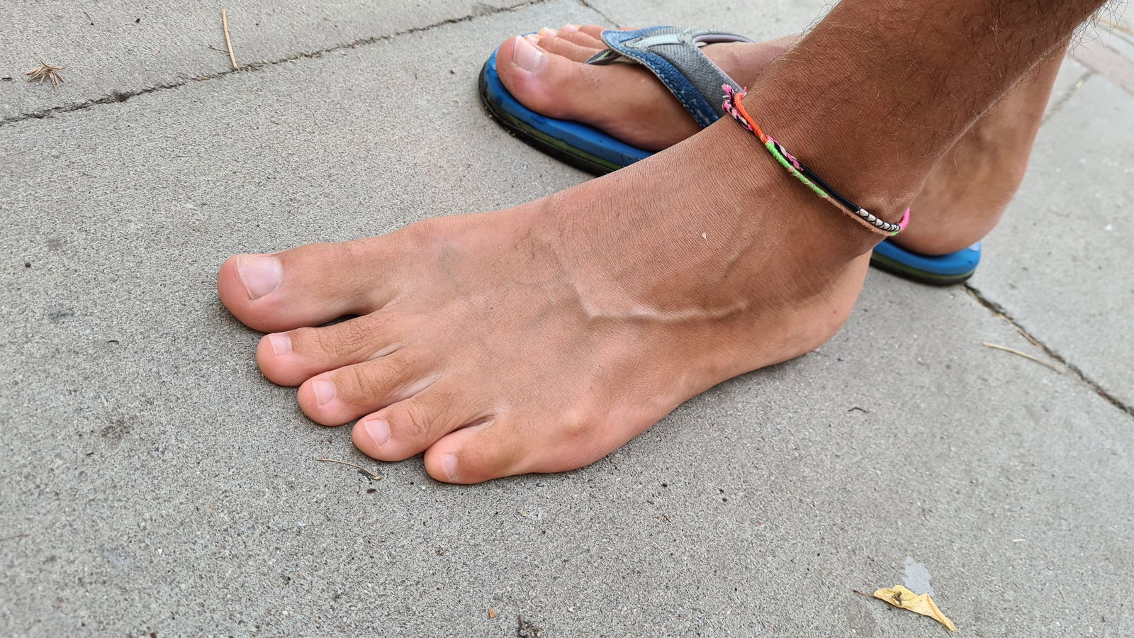 👣FeetTastic👣's avatar