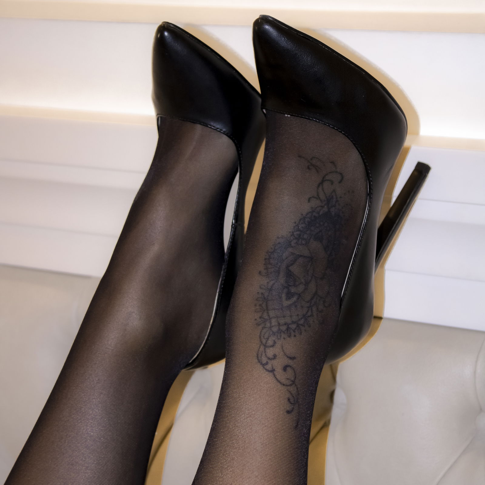 Feetish Tina's avatar