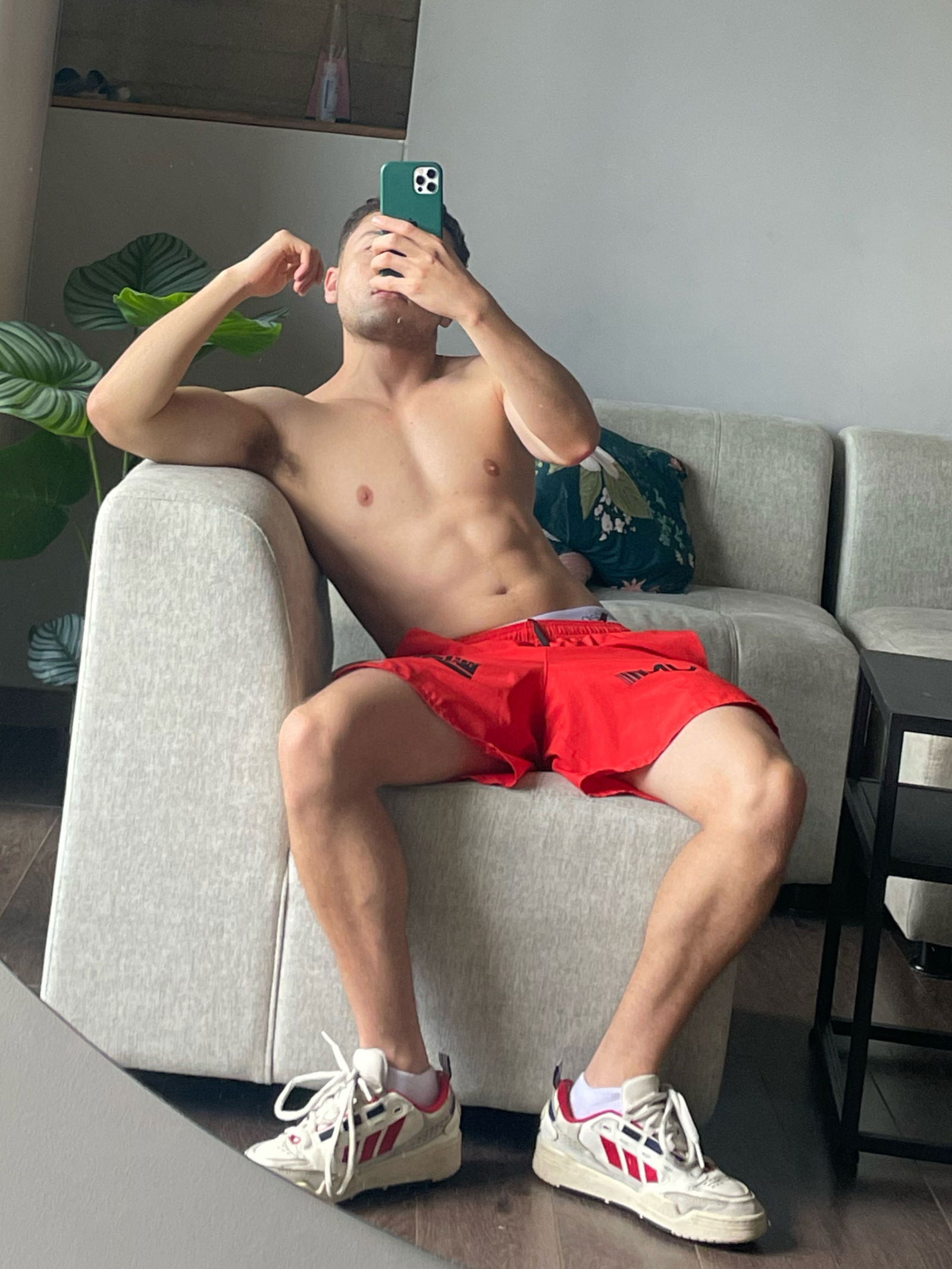 Felipe's avatar