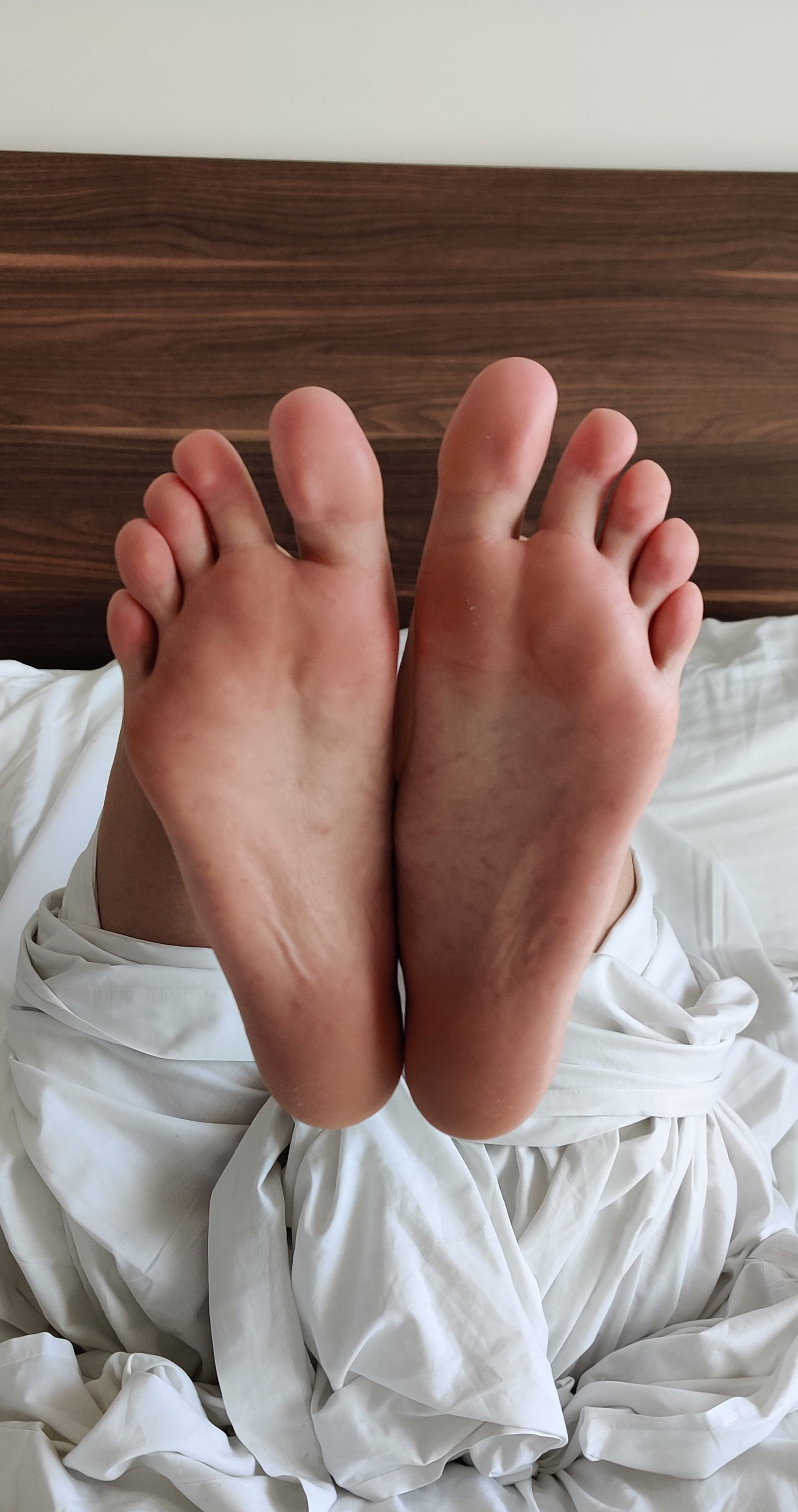 FionaLeet - foot fetish page's avatar