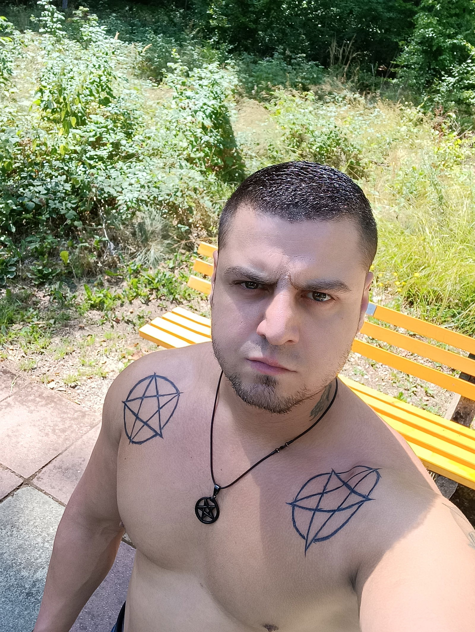 nakedfitness.'s avatar