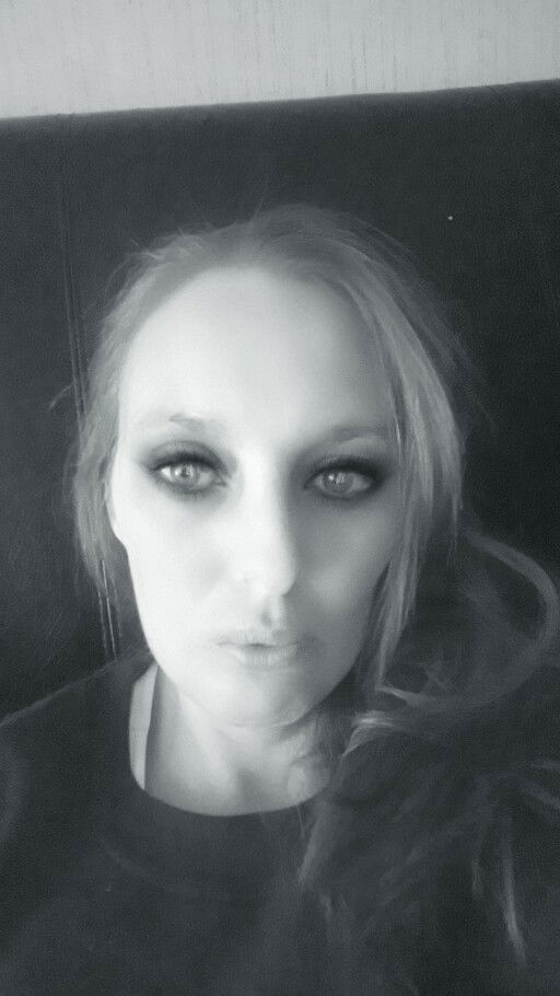 Flicka after hours's avatar