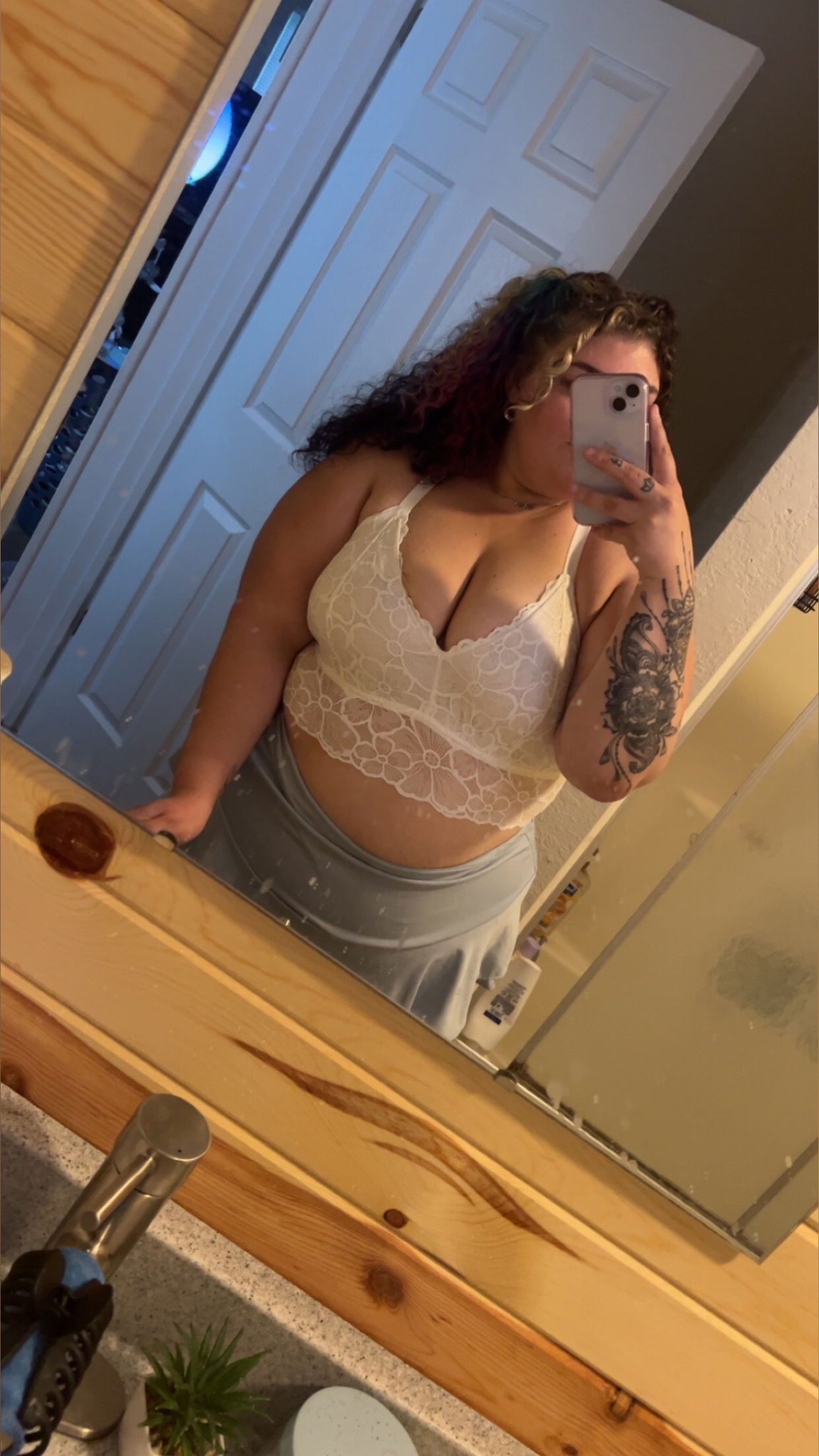 Teetee🤭🤤's avatar