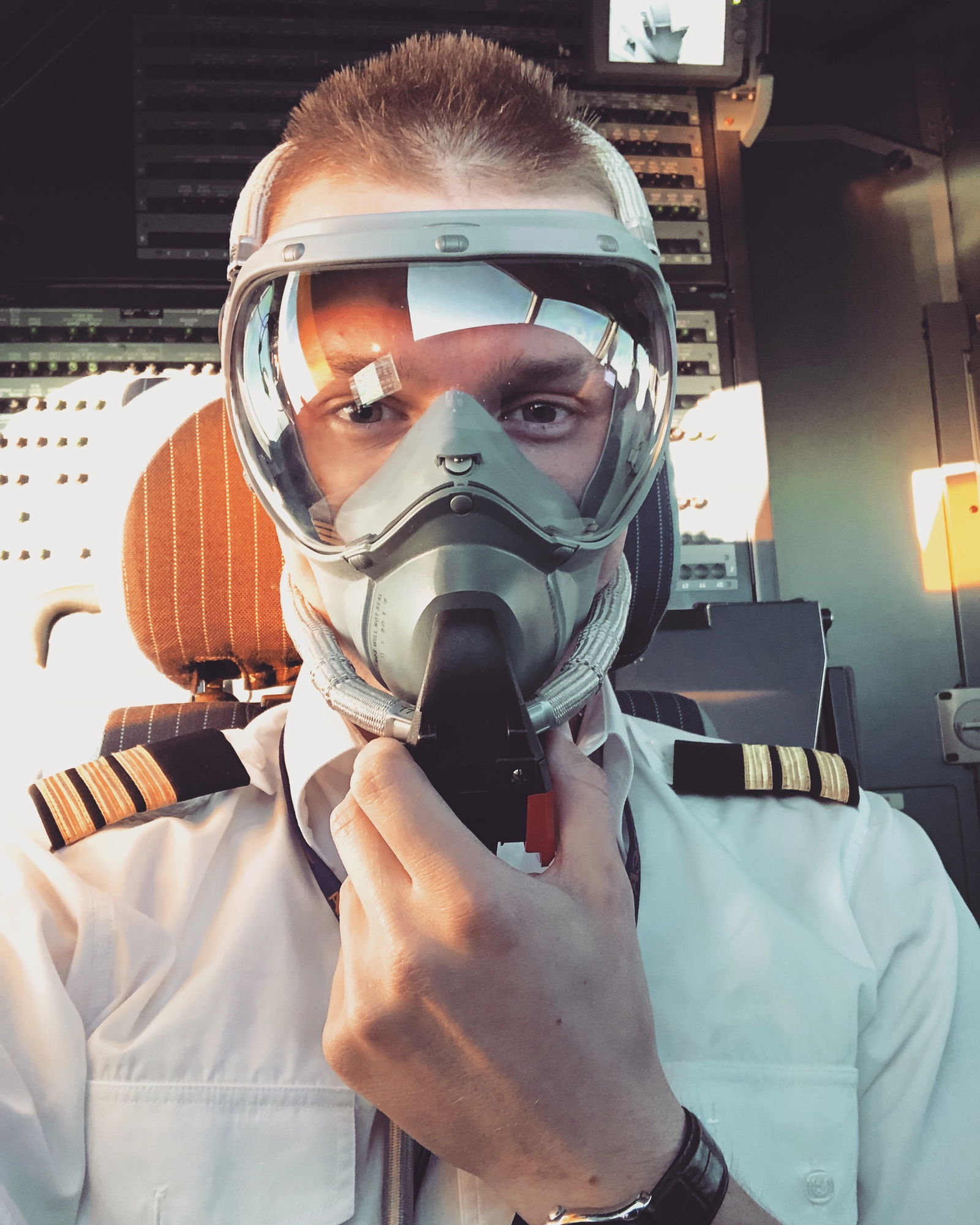 Pilot D.G. 👨🏼‍✈️