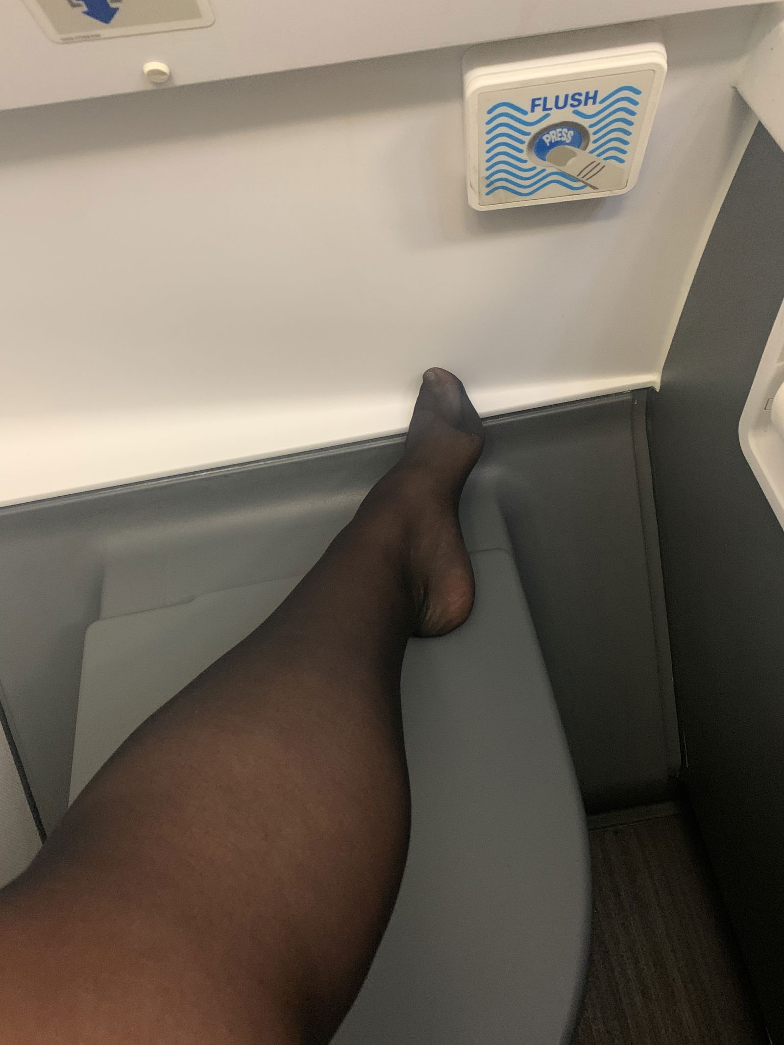 Footsie Skyflyer's avatar