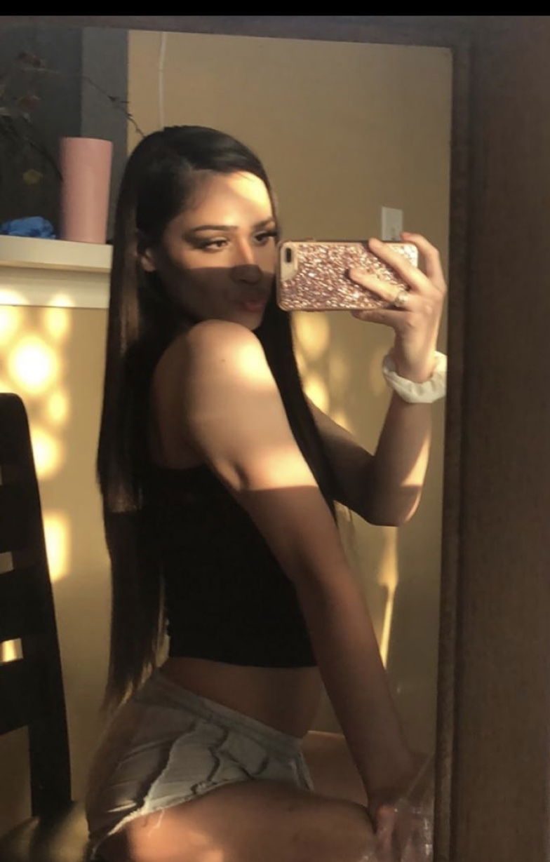 Lauren's avatar