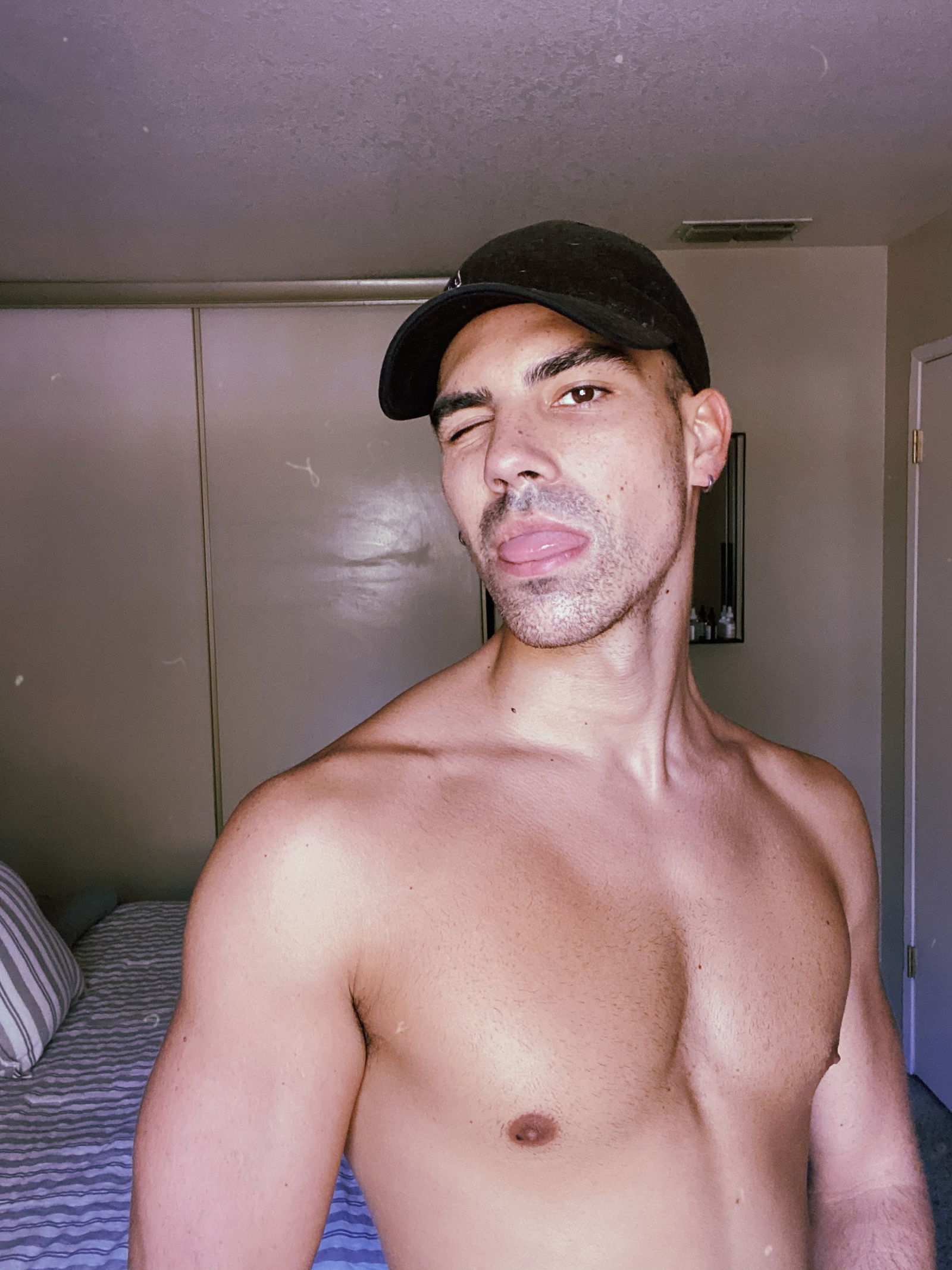 Bry 🦊's avatar