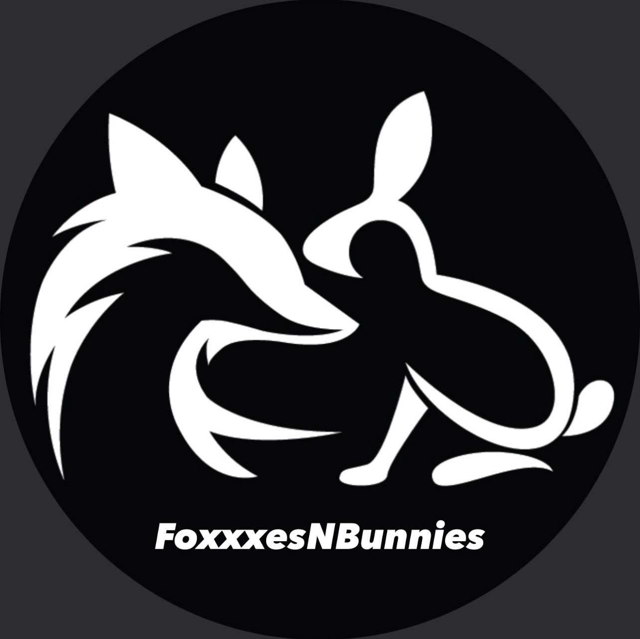 FoxxxesNBunnies's avatar