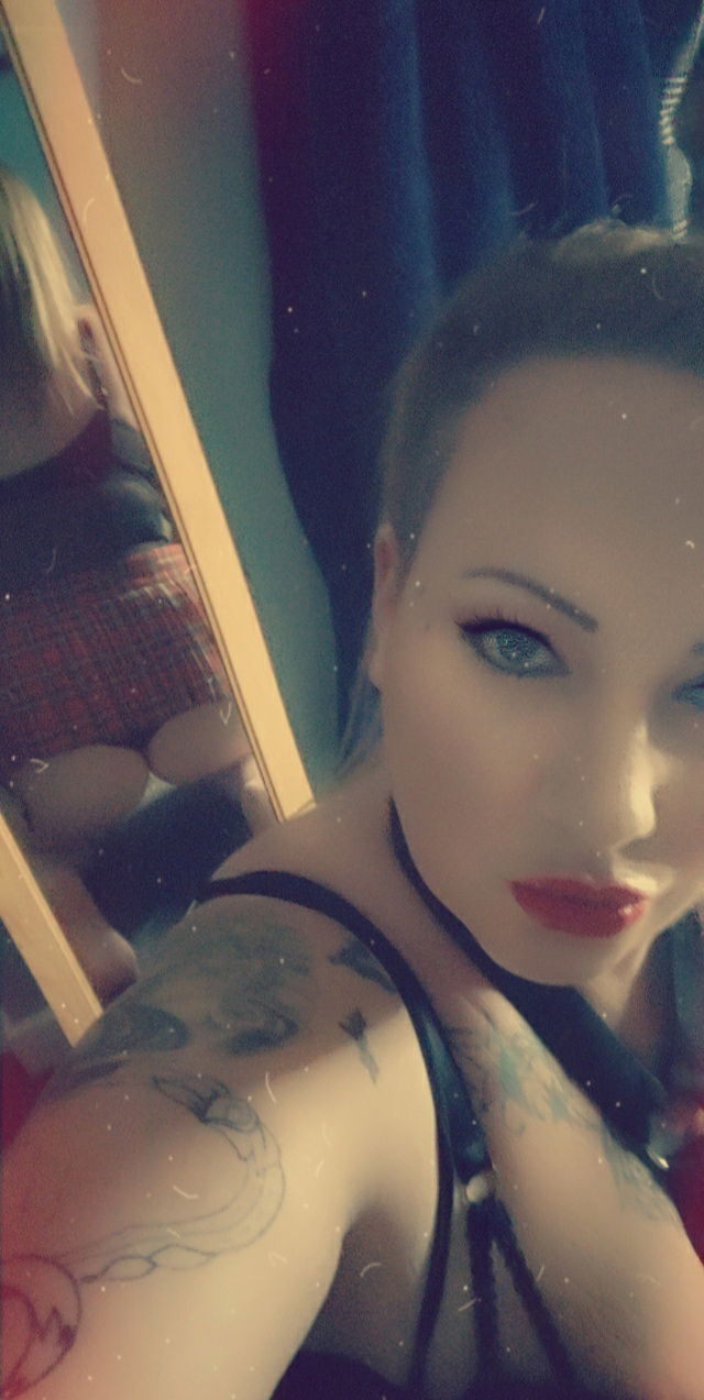 Frankie valentine's avatar