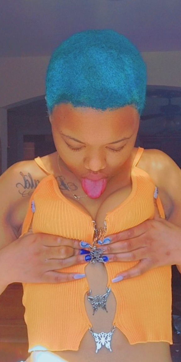 Sexy ass blue