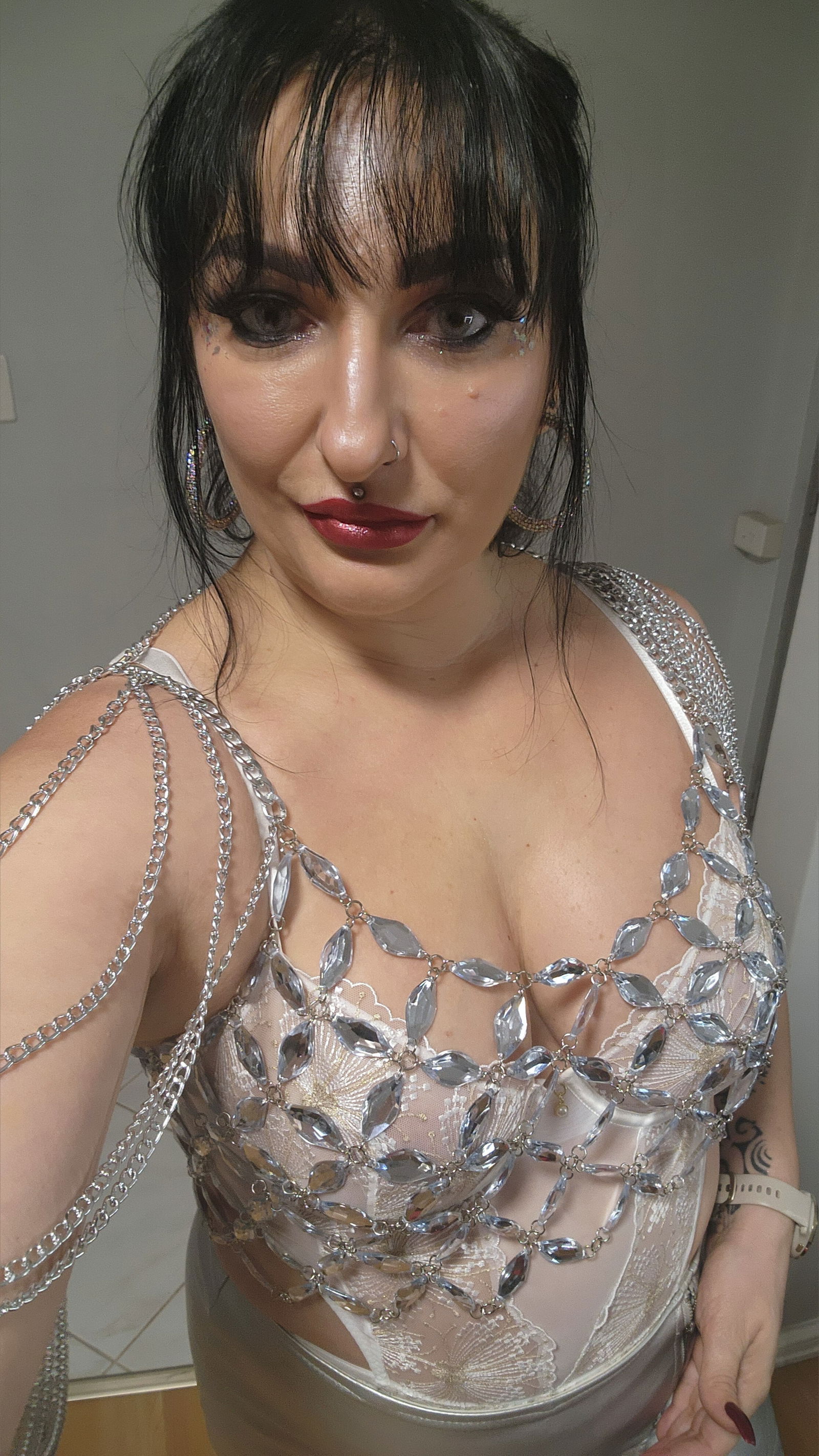 Mistress DeVille's avatar