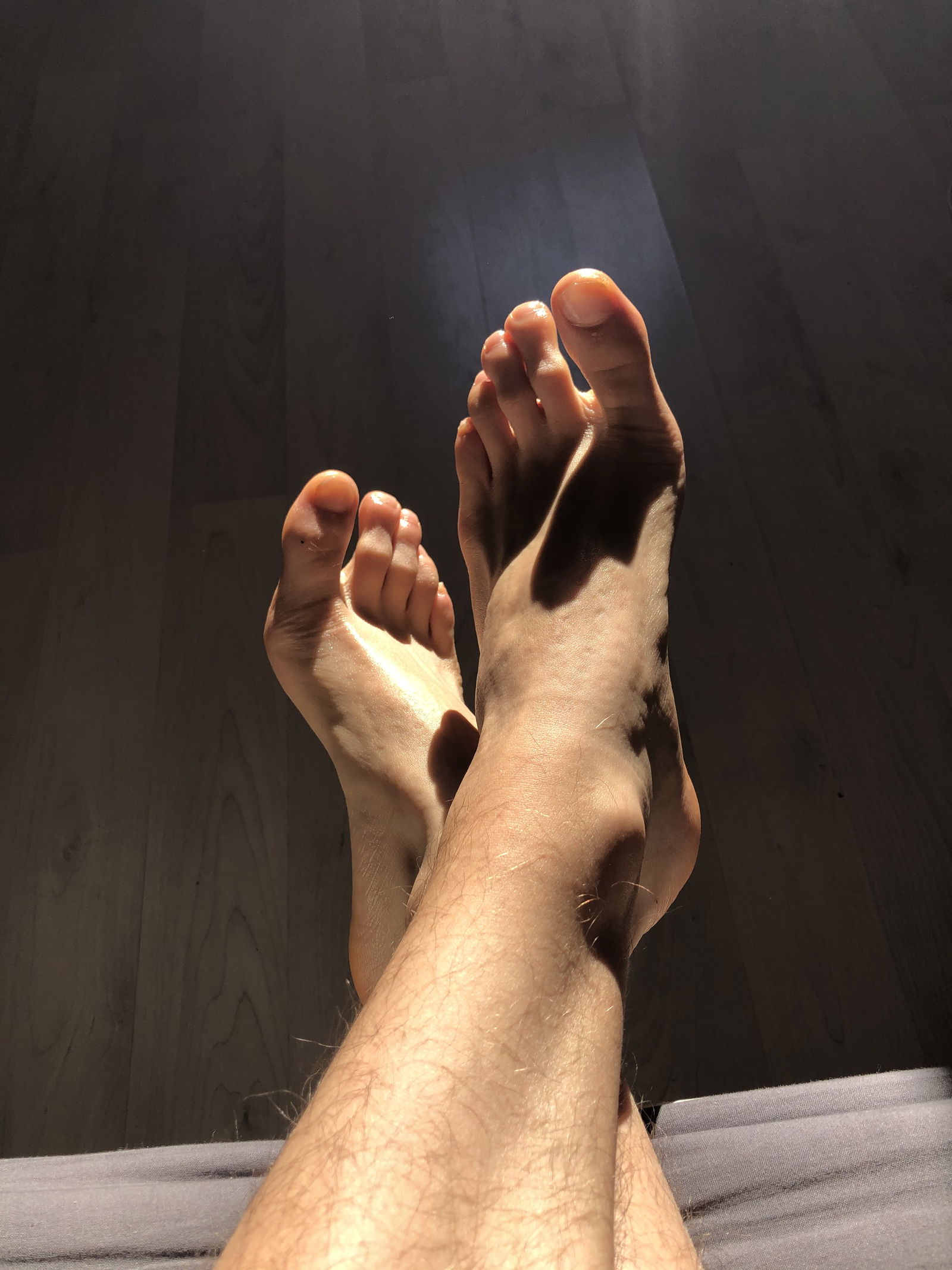 FrenchGuyFeet's avatar