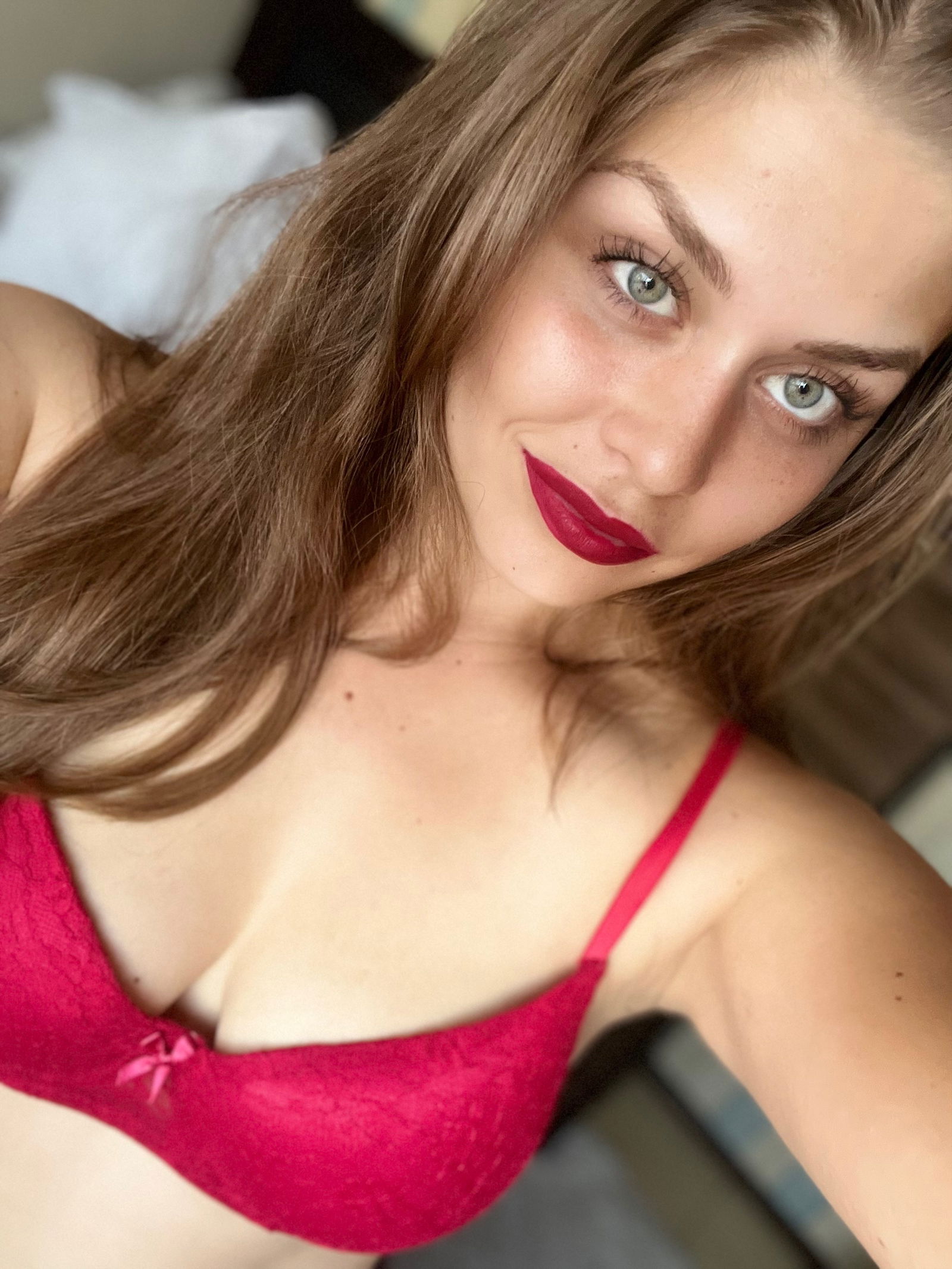 Francisca Valentina's avatar