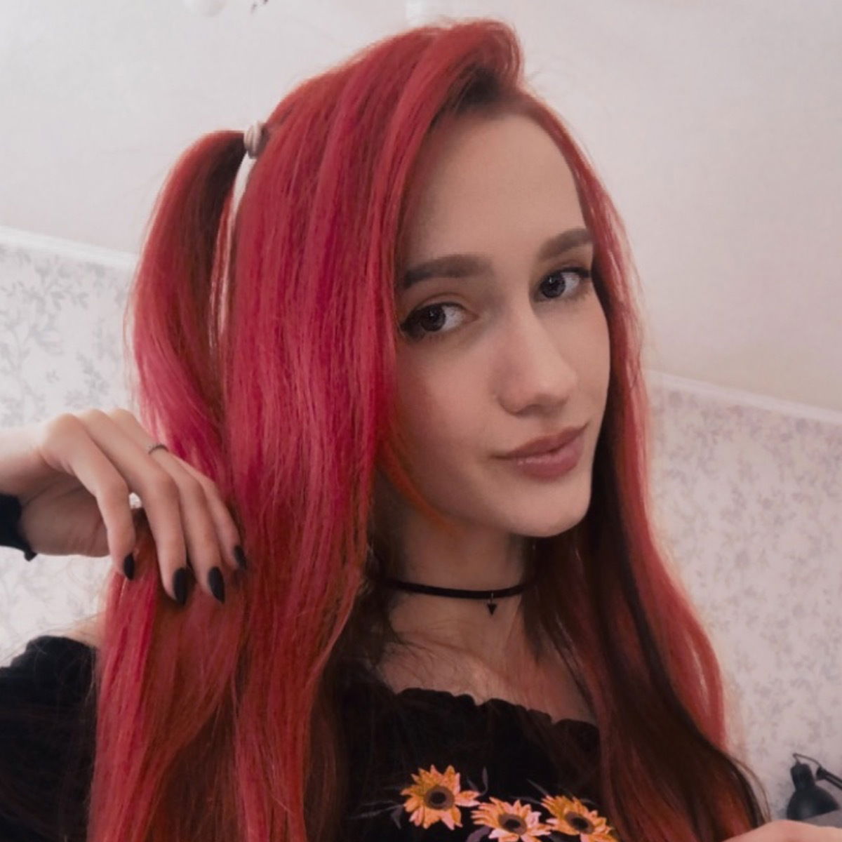 Aurora Lis's avatar