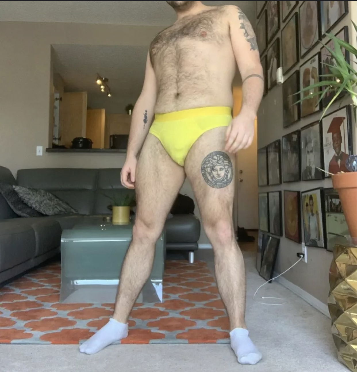 FuzzyPeachPigBoi96 🍑🐽's avatar