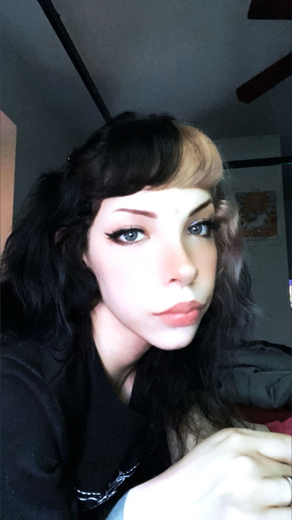 Peach's avatar