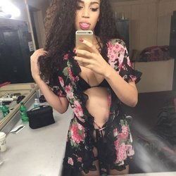 GabrielaNova's avatar