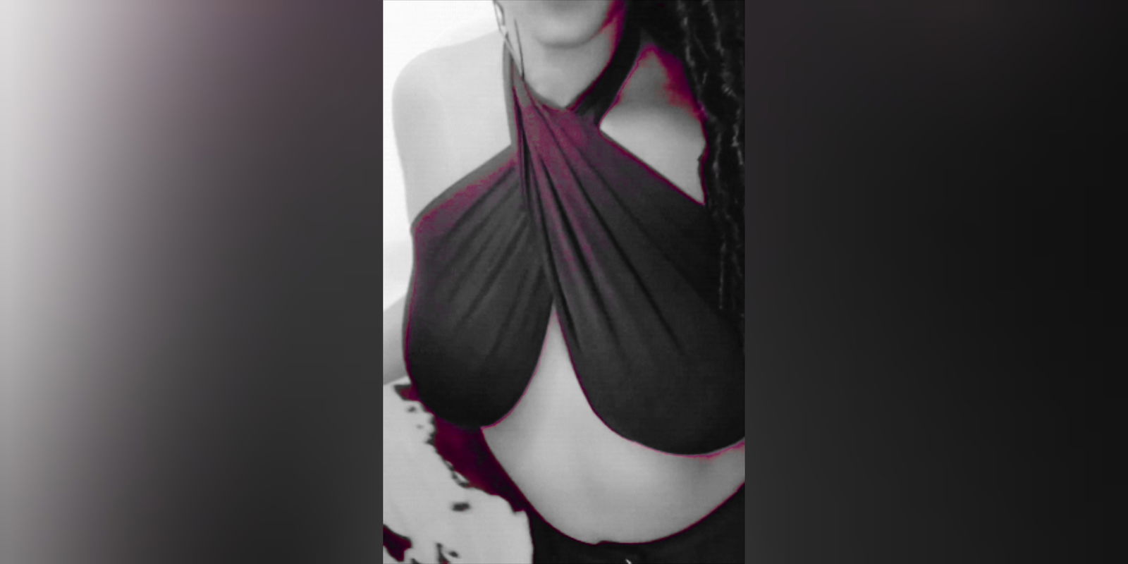 Lotus Love's avatar