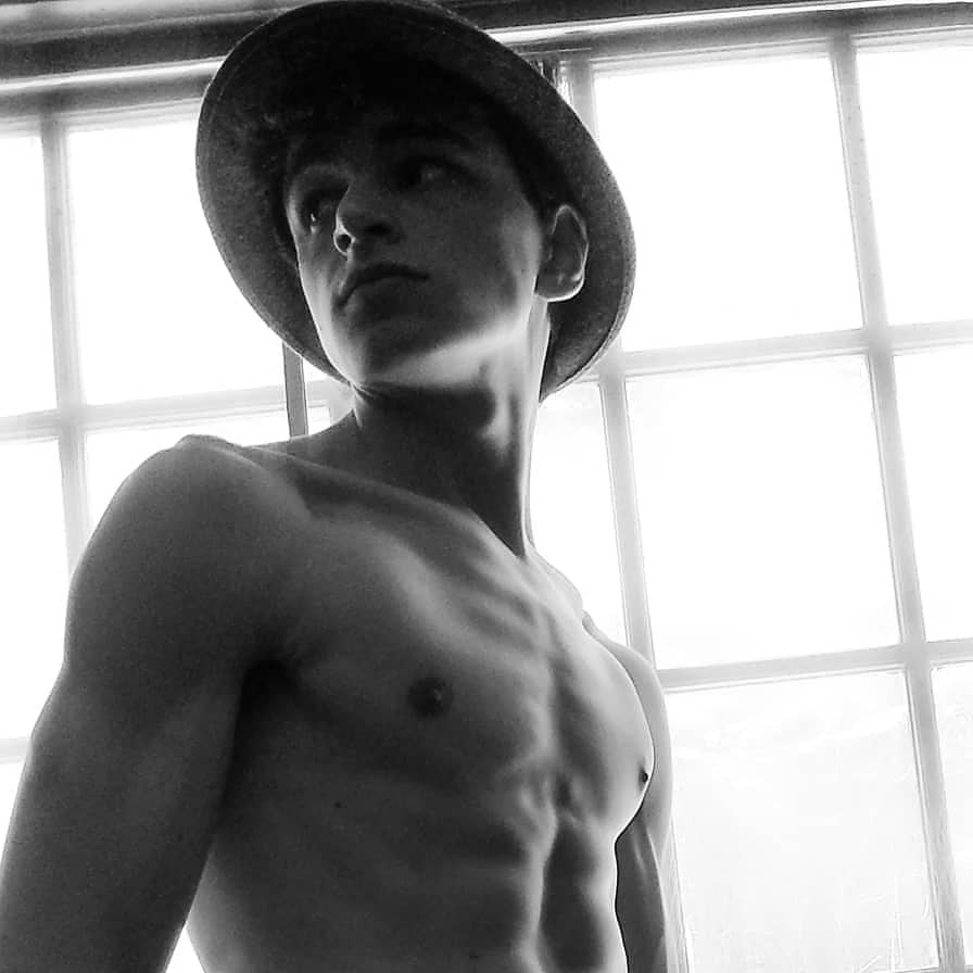 Jackson Lomax's avatar