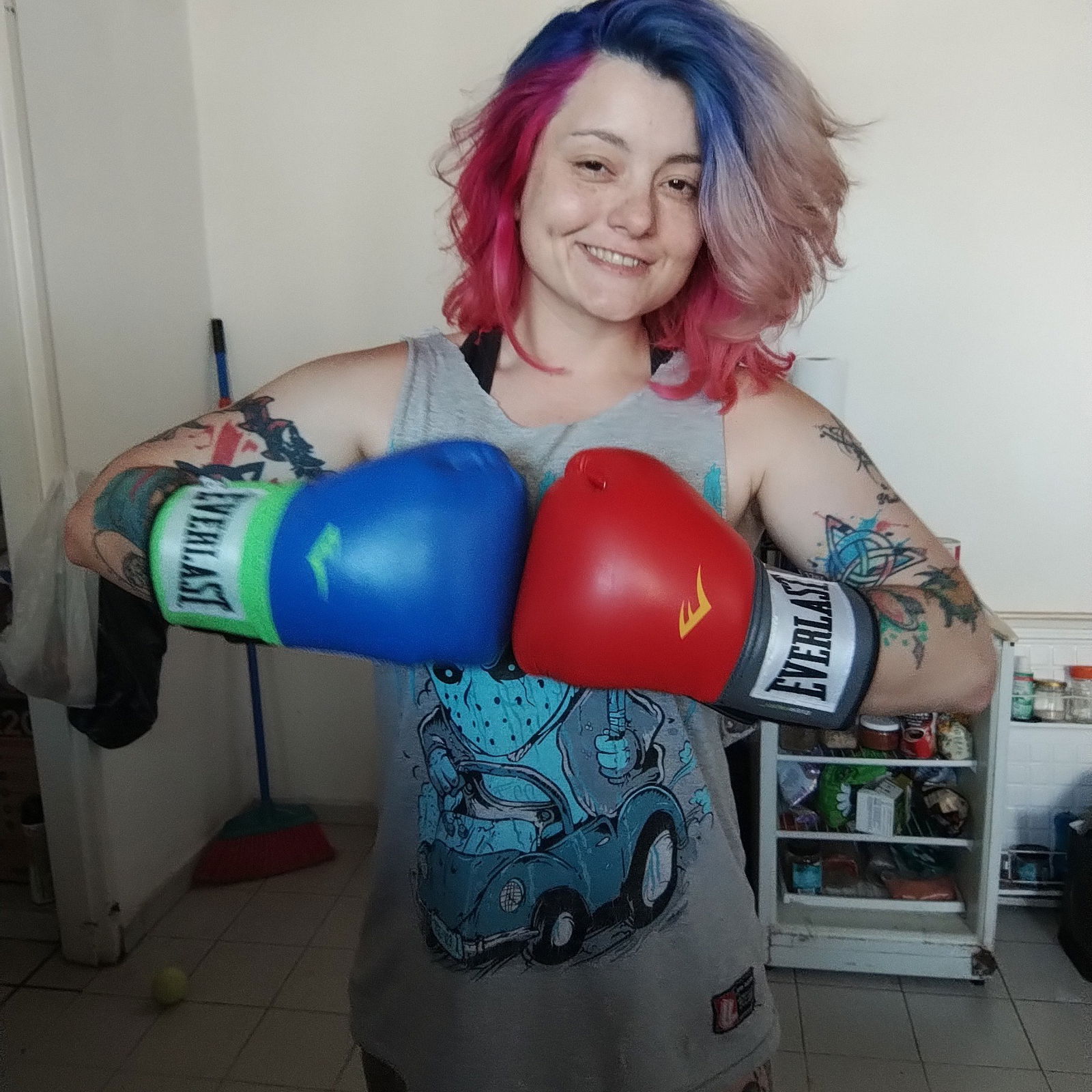 ​🥊Geek Girl 420🥊's avatar