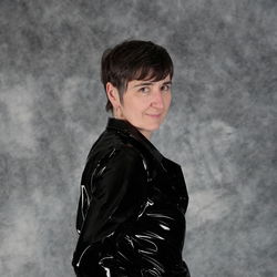 GermanHotMilf's avatar