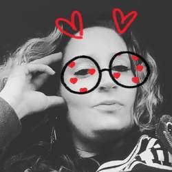 Miss wet wet's avatar