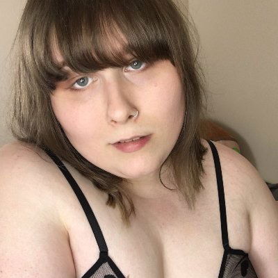 ellie quinn's avatar