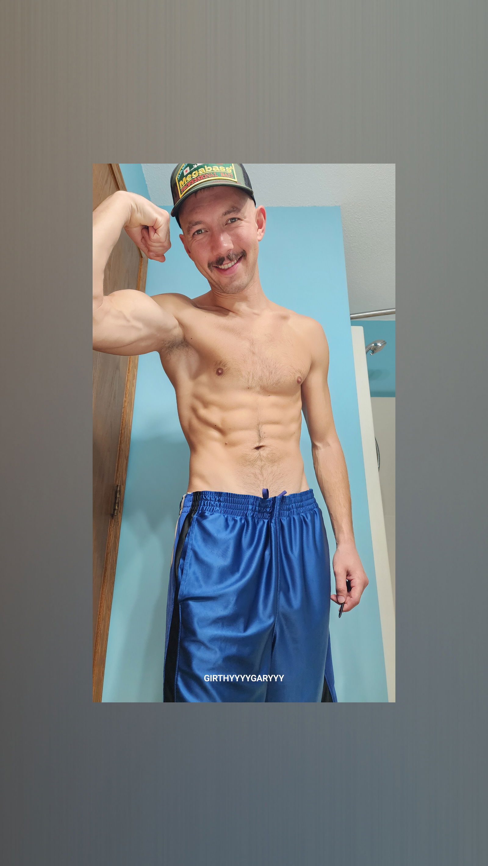 GIRTHYYYYGARYYY's avatar