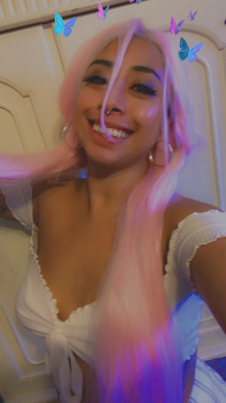 ✨Glitter s l u t✨'s avatar