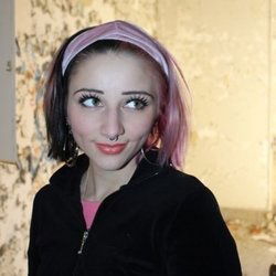 Bobbi's avatar