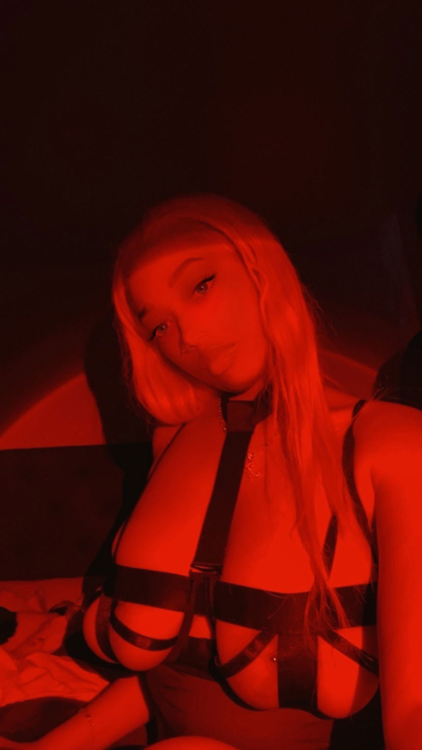 Goddess Katrina- Findom and Femdom's avatar