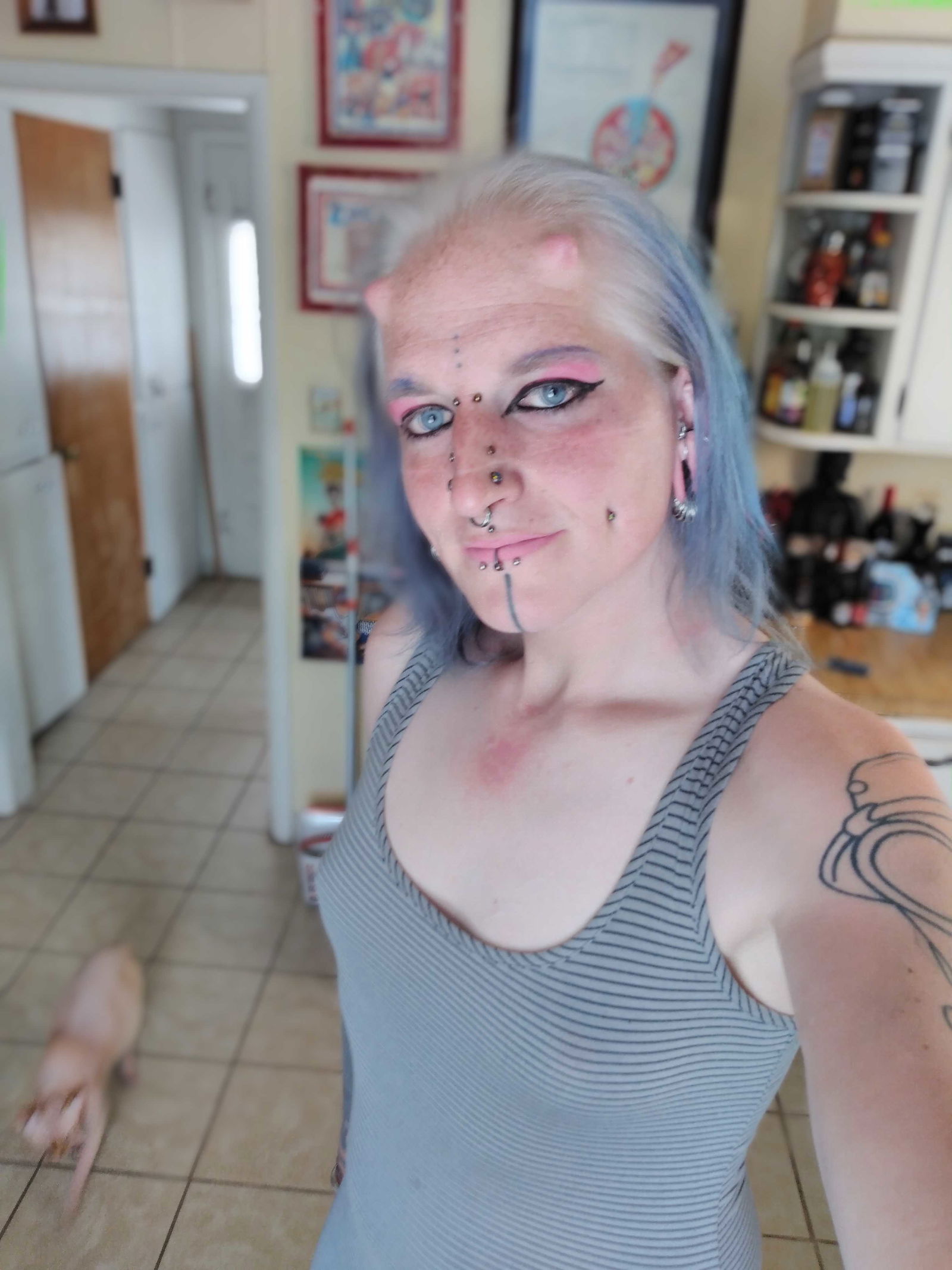 Angel Tainted's avatar