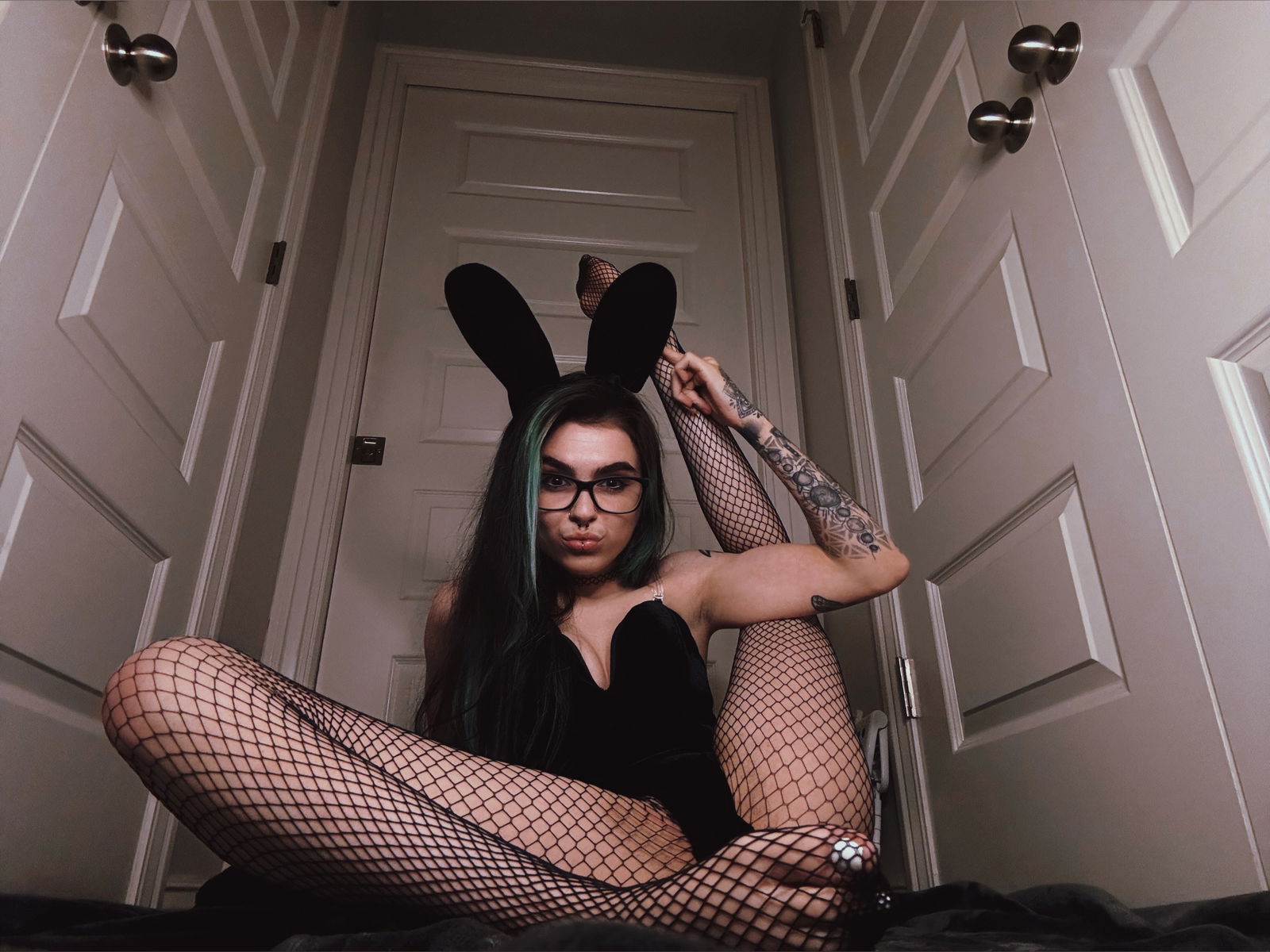 GOTH BABE 🖤✨👻