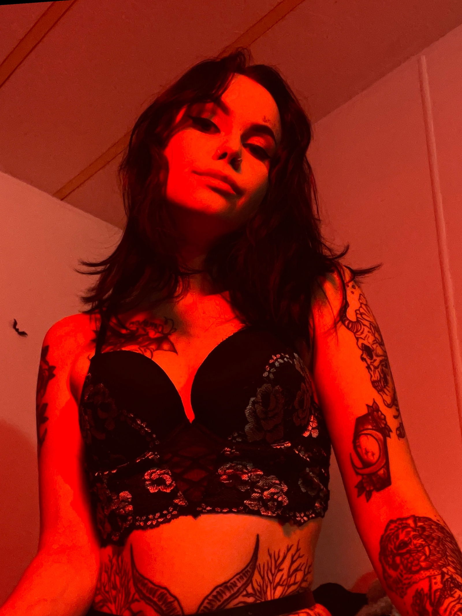 𝕭𝖗𝖎 🖤