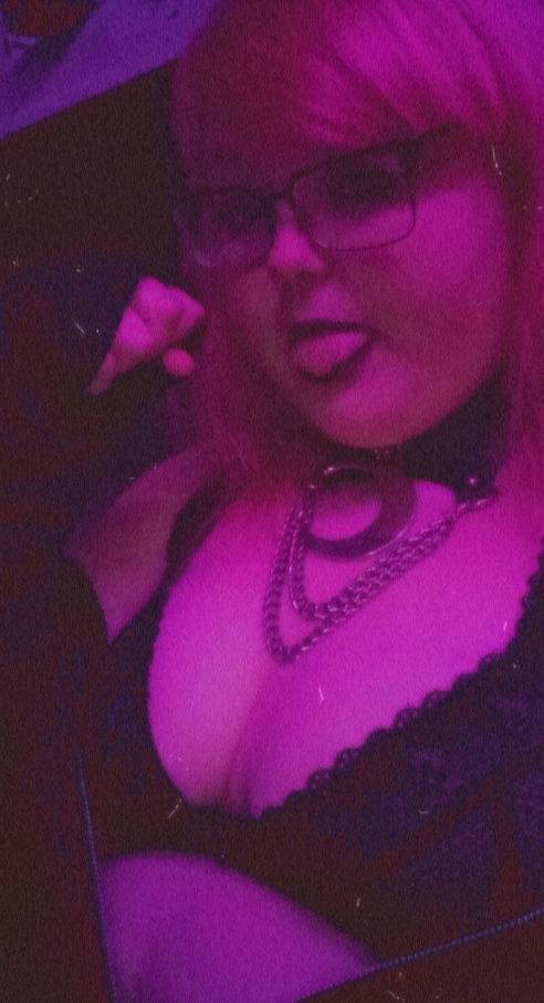 Kat Marie's avatar
