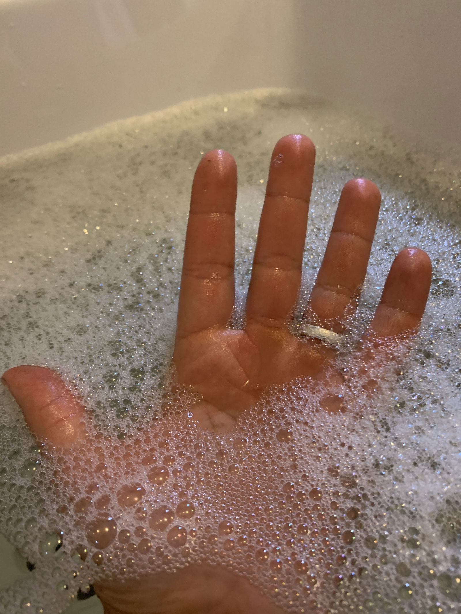Milly Berry - Hands and feet's avatar