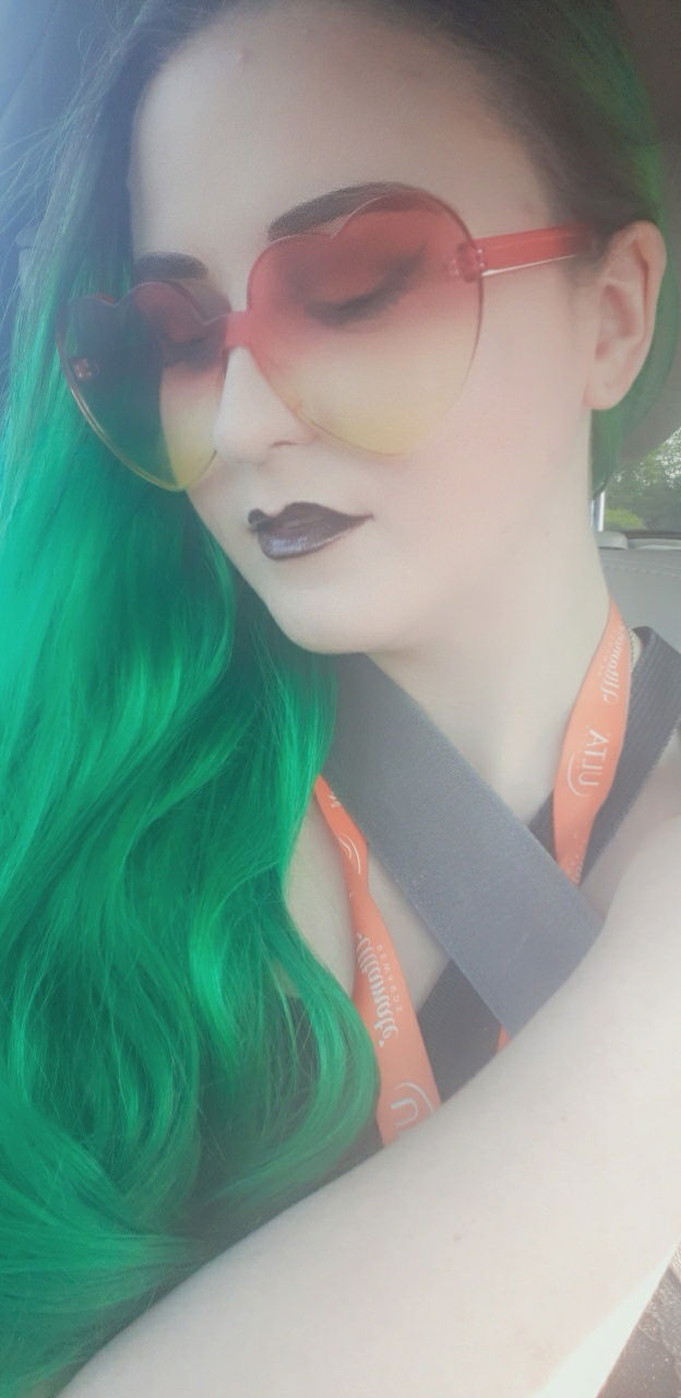 greenlightbabe's avatar