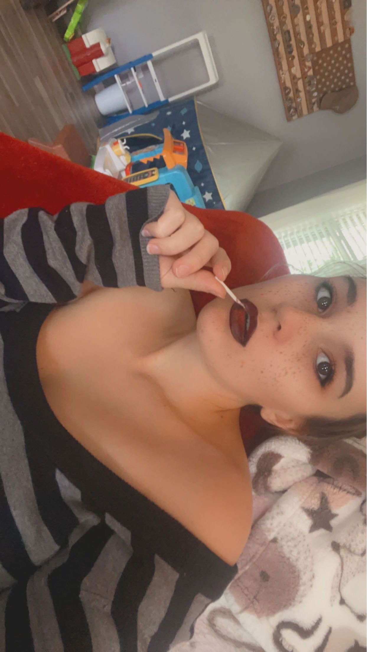 tinymoxxxi's avatar