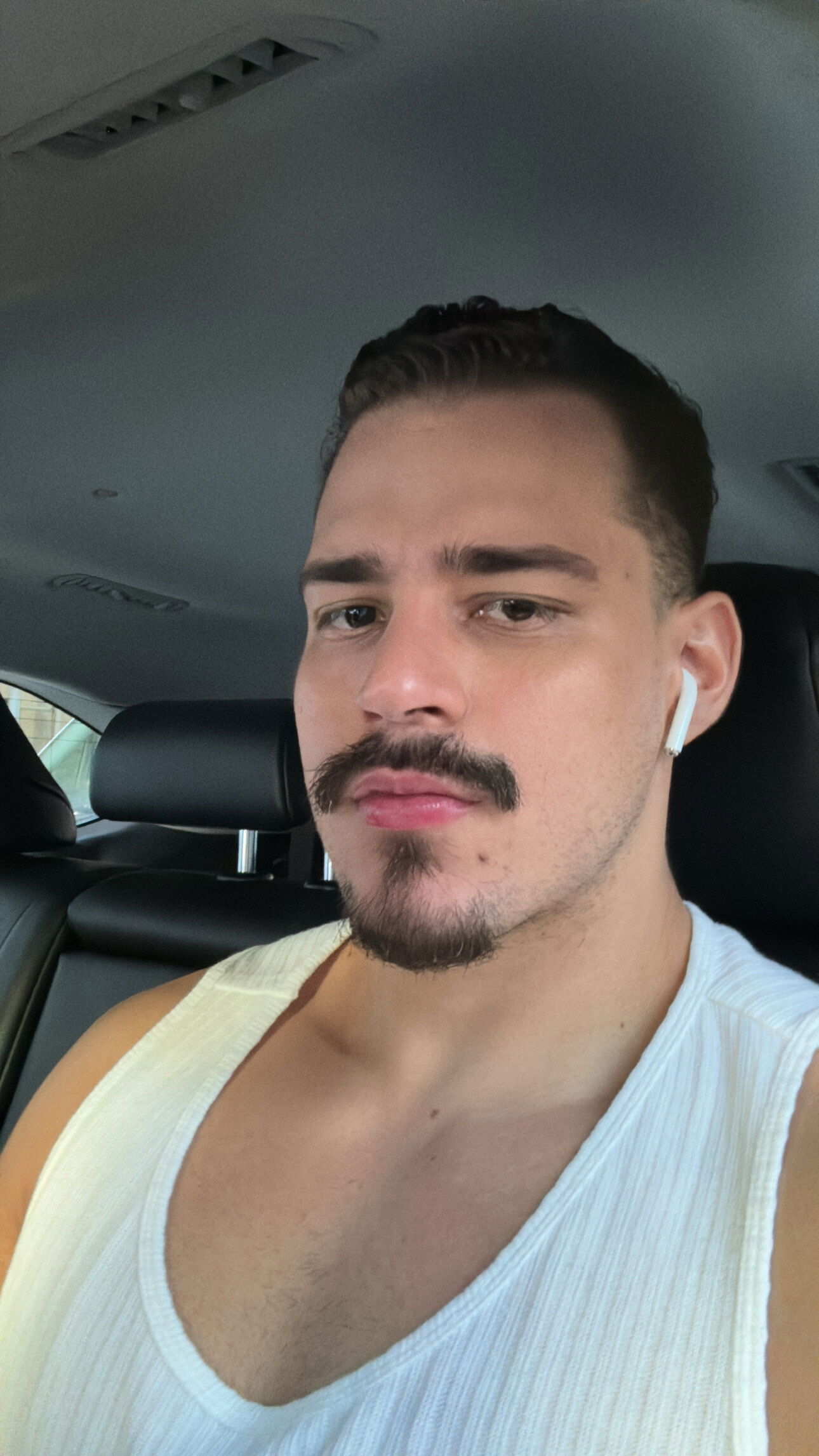 Gutão