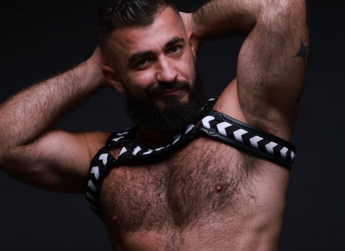 Hairy&amp;Masculine's avatar