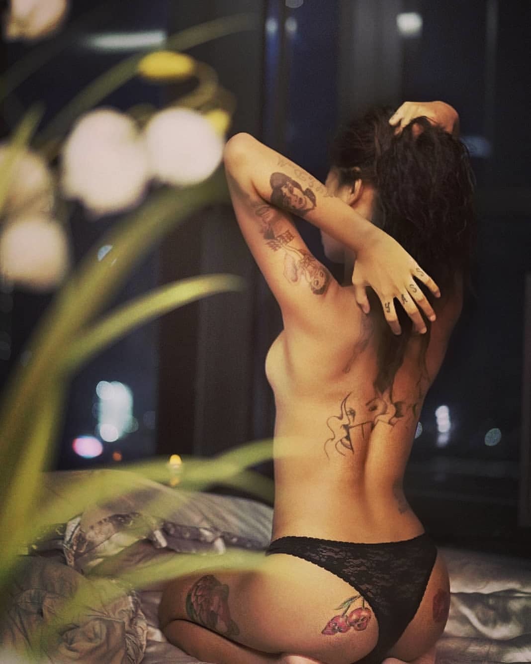 hotterthnyourex's avatar