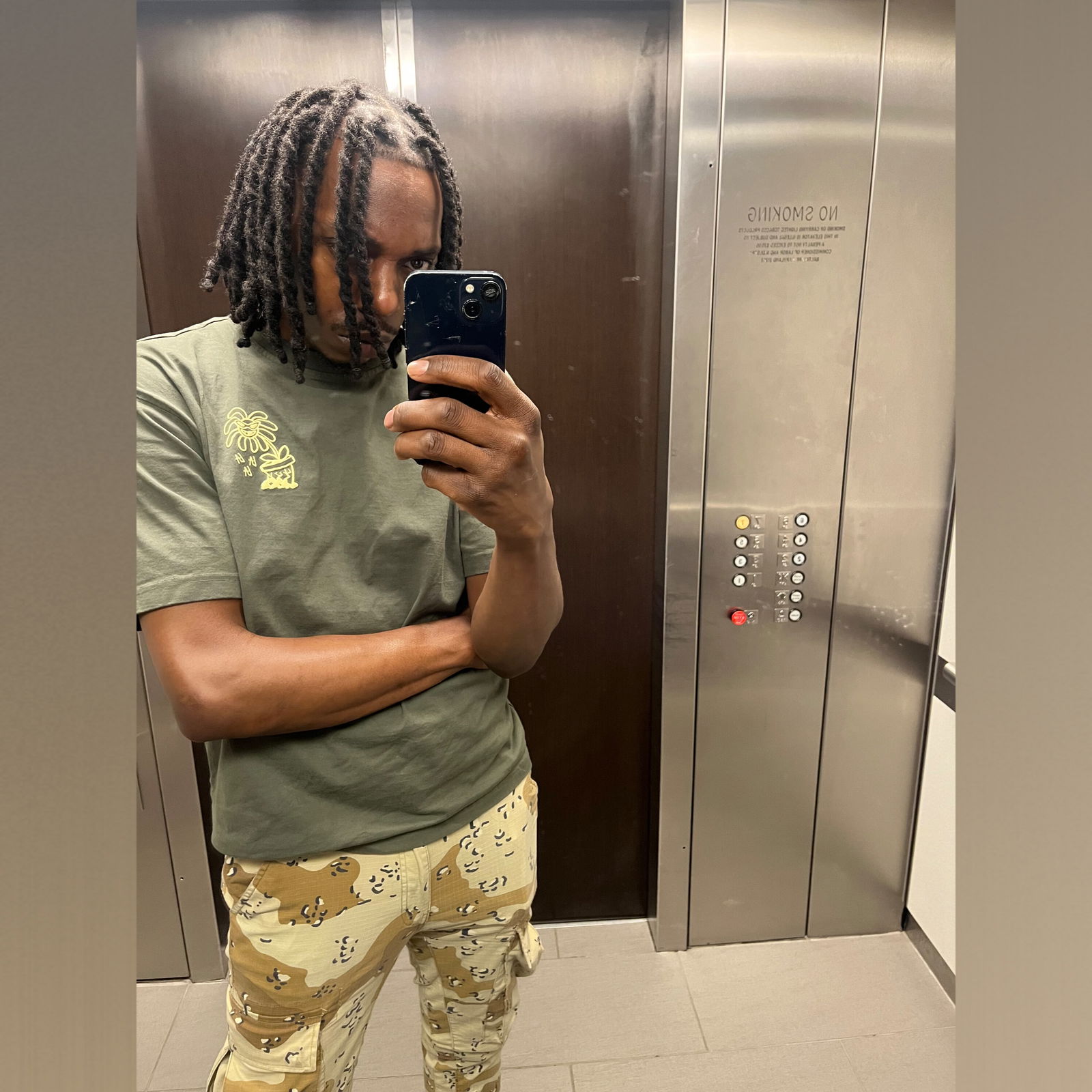 Handsome 🍫