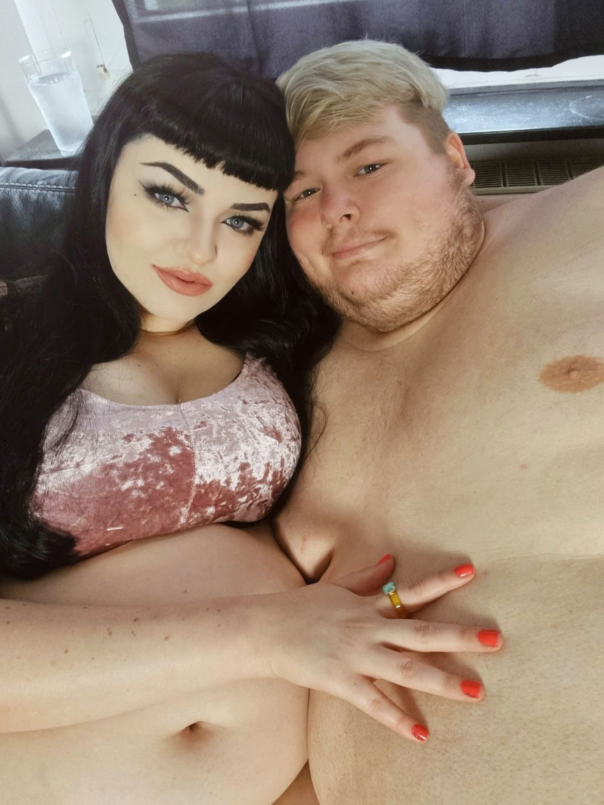 Alice and Hansel's avatar