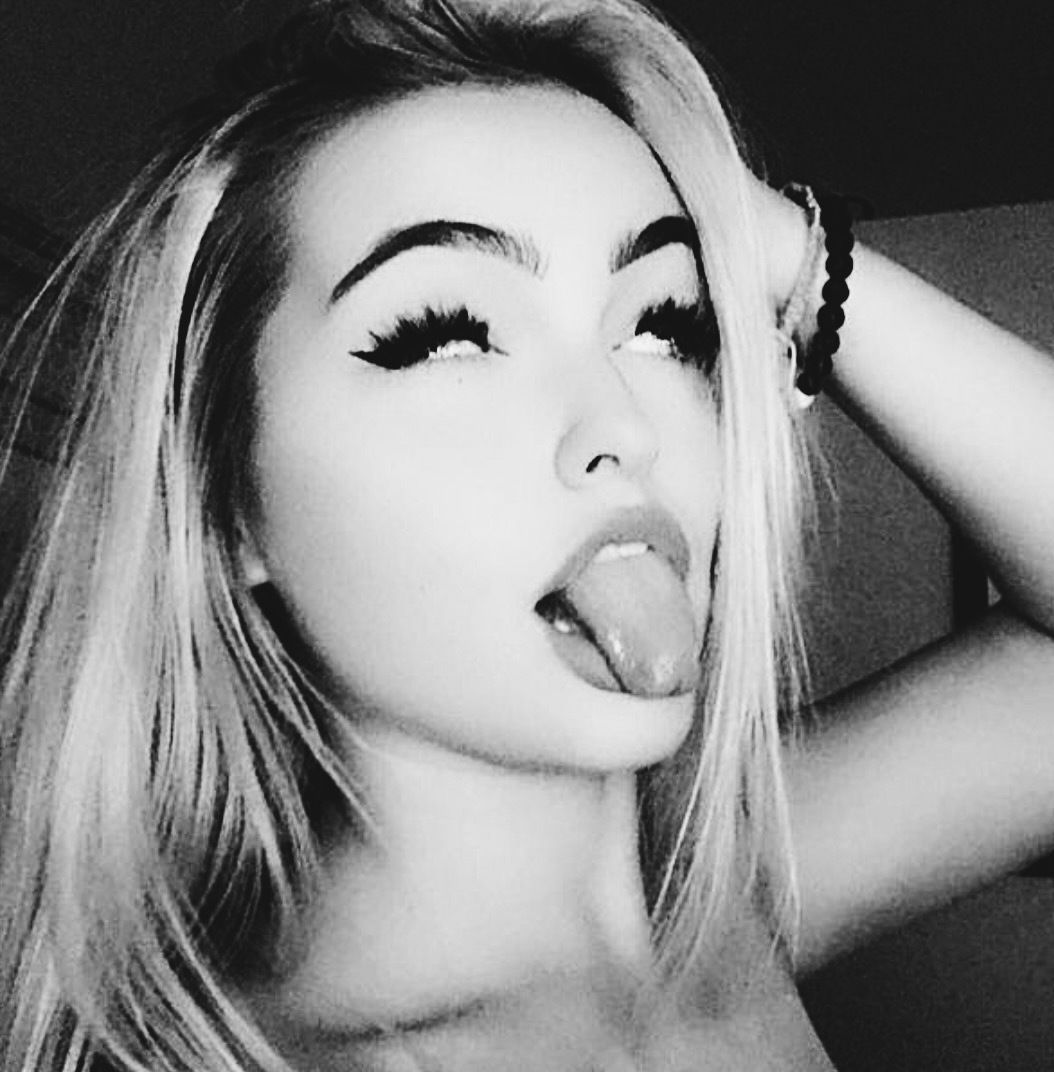 😈 Harley Wolfie 😈's avatar