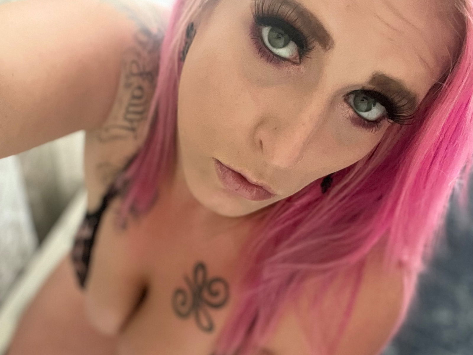 {harper¤banXXX}. ꧁♥🖤️♥꧂'s avatar
