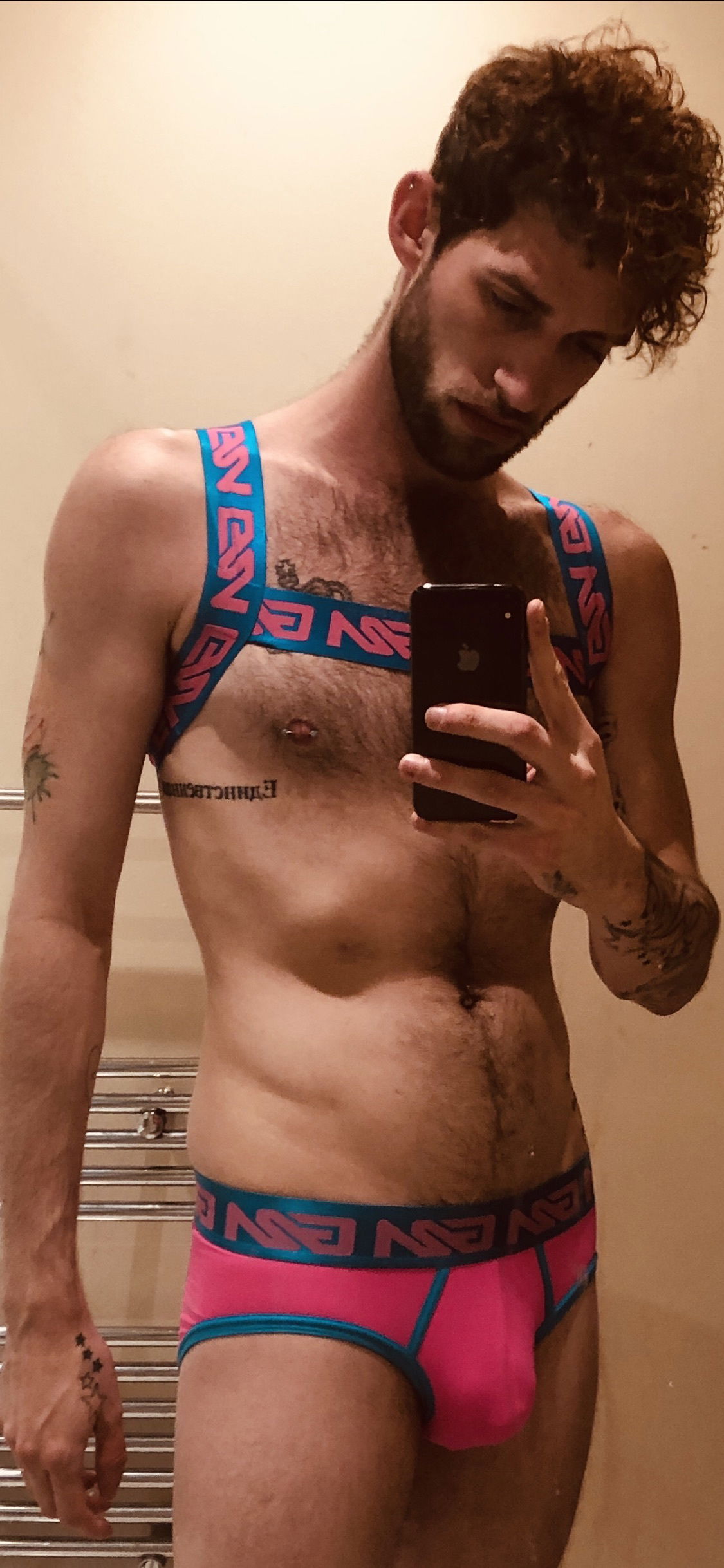 Harvey b3nt's avatar