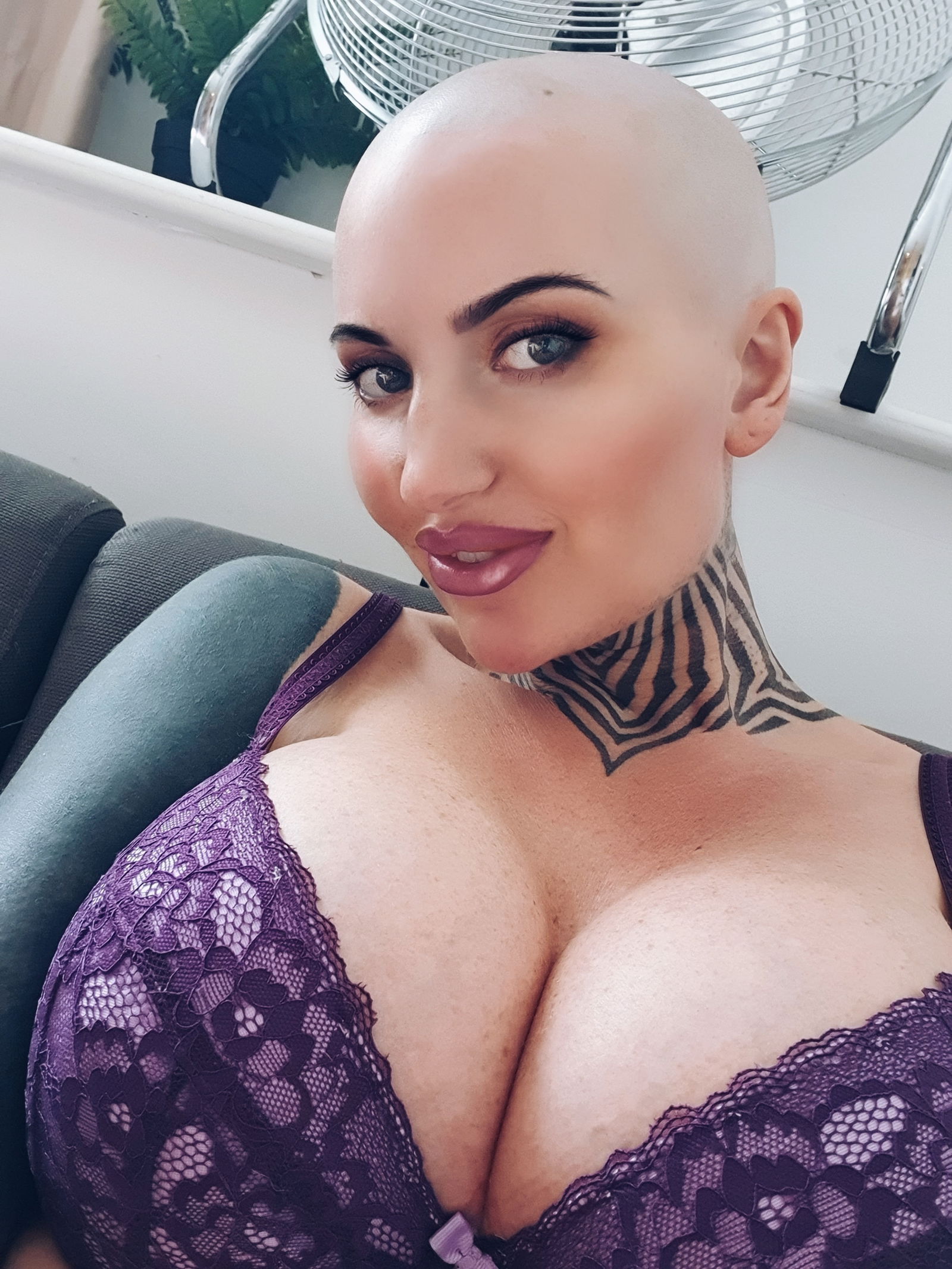 Hayley Hazard's avatar
